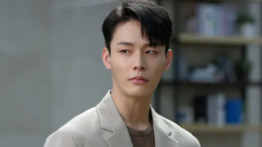 A Man in a Veil Episode 37