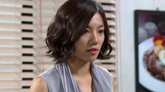 Two Mothers Episode 31