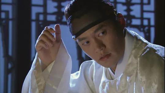 Lee San, Wind in the Palace Episode 4