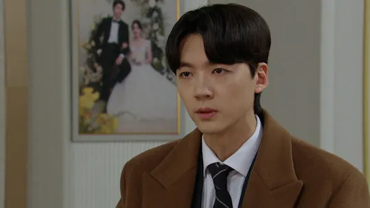 The Two Sisters Episode 24