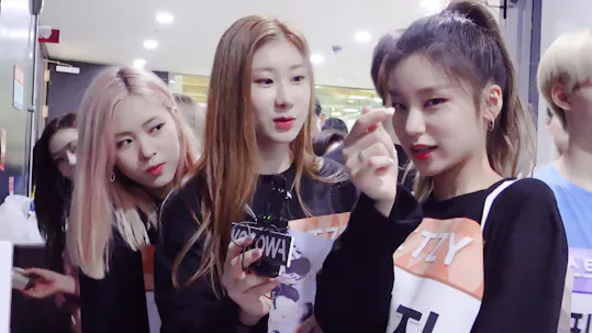 2019 Idol Star Athletics Championships - Chuseok Special Interview 1