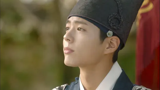 Love in the Moonlight Episode 8