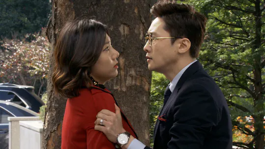 Two Mothers Episode 100
