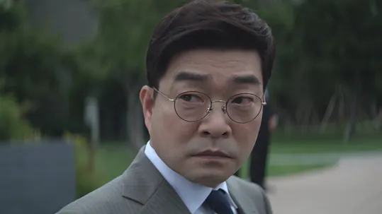 Justice Episode 12
