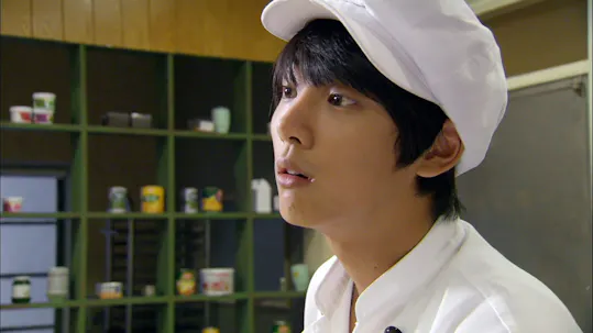 Bread, Love and Dreams Episode 15