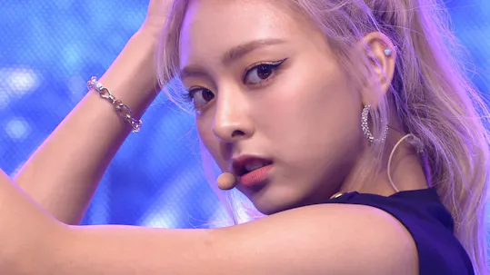 Music Bank K-Chart Episode 992