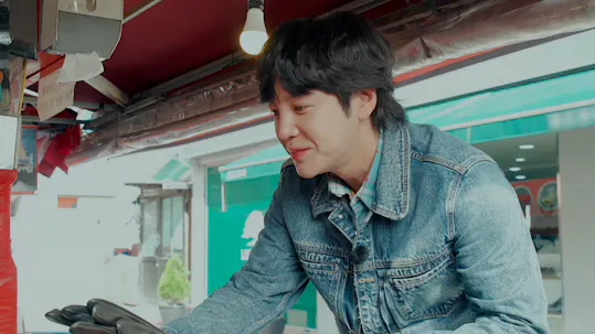 Eat, Pray, K-ook Episode 1