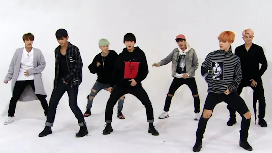 Weekly Idol Episode 229