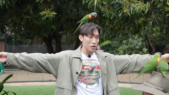 Besties in Wonderland Episode 1