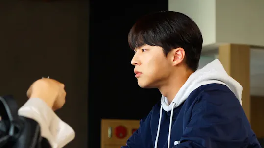 Cheer Up Behind The Scenes 8