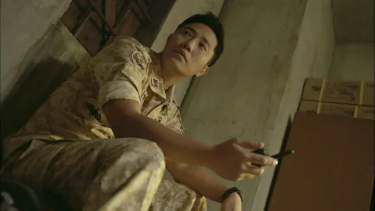 Descendants of The Sun Episode 11