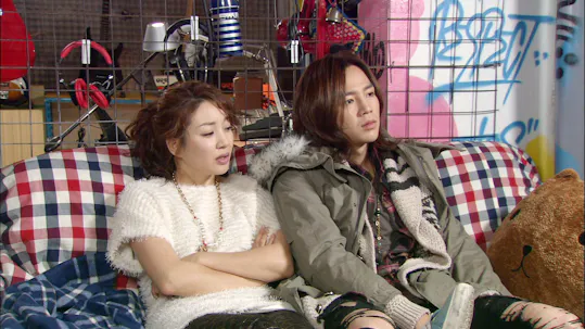 Marry Me, Mary! Episode 8